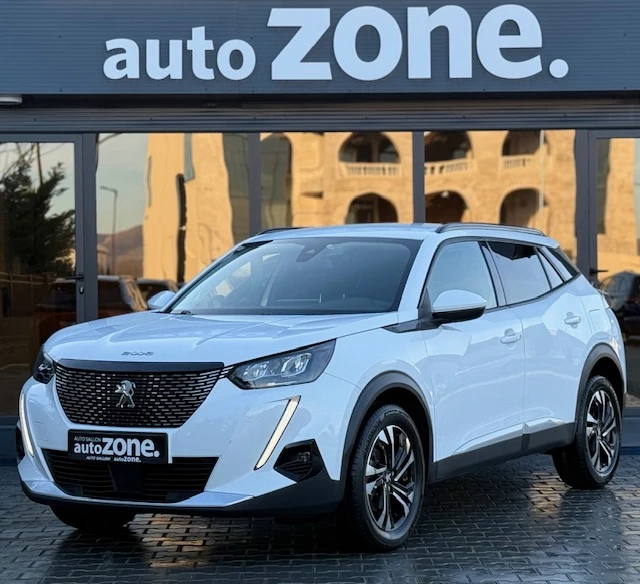 Peugeot 2008 - foto 1