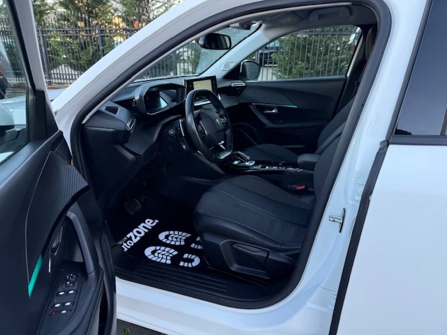 Peugeot 2008 - foto 6