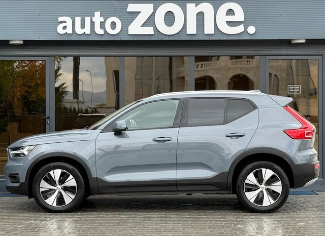 Volvo XC40 - foto 2